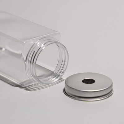 Customized Color PET Plastic Bottle with Screw On Lid for Beverages