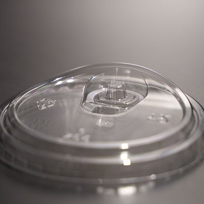 Transparent Plastic Cup Lid BPA Free Round Screw On Lids With Smooth Rim